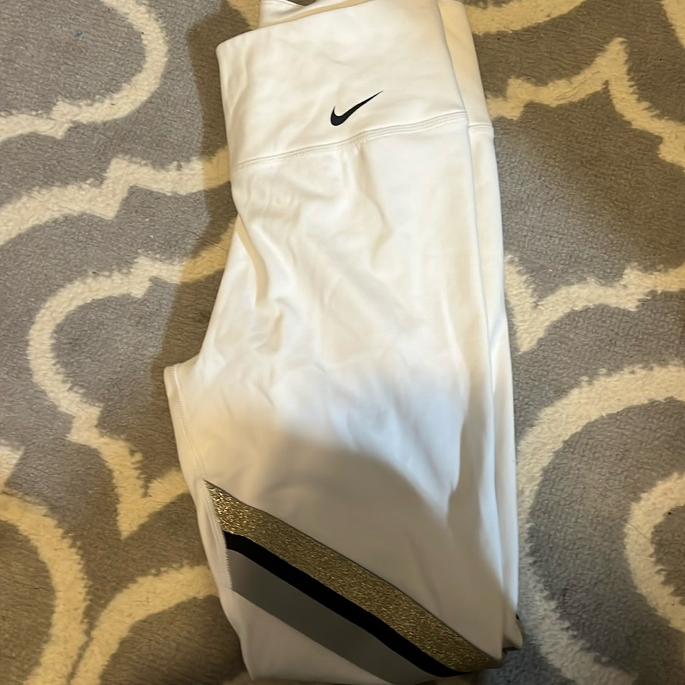 Nike leggings